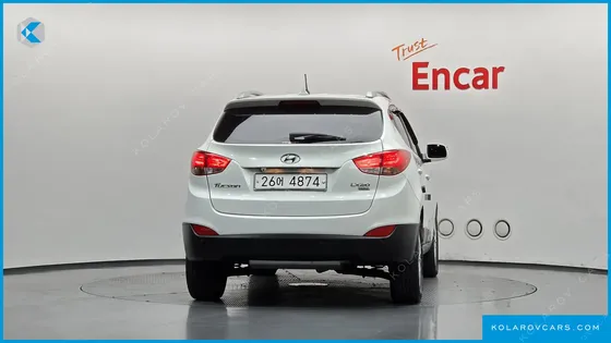 HYUNDAI TUCSON DIESEL 2WD LX20