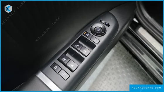 HYUNDAI GRANDEUR 3,5 GASOLINE 4WD