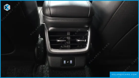 HYUNDAI GRANDEUR 3,5 GASOLINE 4WD