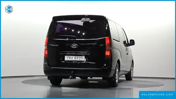HYUNDAI STAREX 12-SEATER WAGON