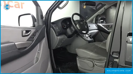 HYUNDAI STAREX 12-SEATER WAGON