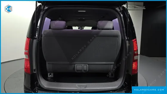 HYUNDAI STAREX 12-SEATER WAGON