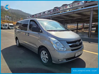 HYUNDAI STAREX 12-SEATER WAGON