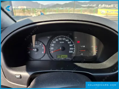 HYUNDAI STAREX 12-SEATER WAGON