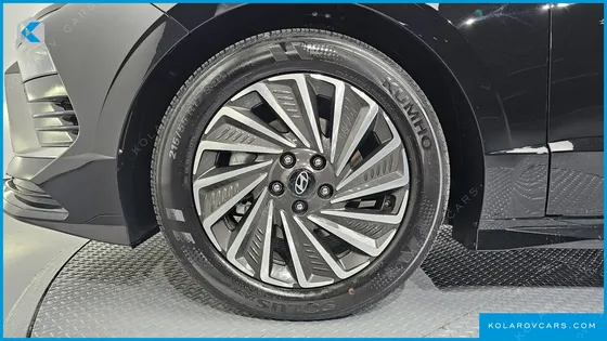 HYUNDAI SONATA EXCLUSIVE