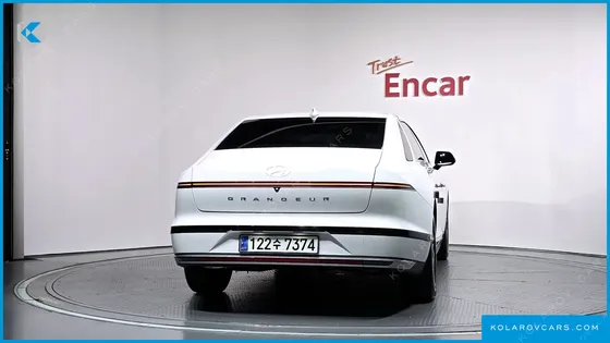 HYUNDAI GRANDEUR 2,5 GASOLINE 2WD