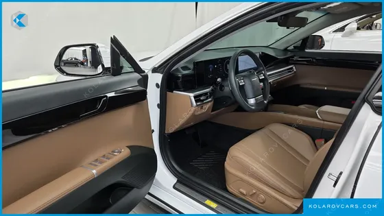 HYUNDAI GRANDEUR 2,5 GASOLINE 2WD