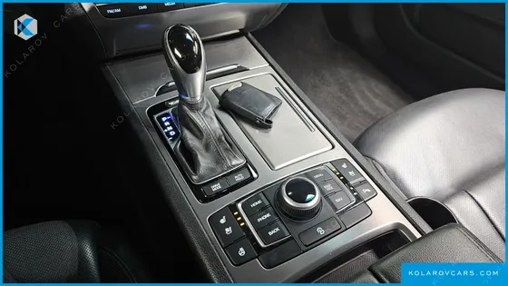 HYUNDAI GENESIS G330 PREMIUM AWD