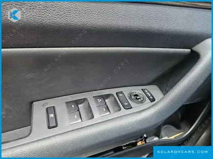 HYUNDAI SONATA 2.0 SMART