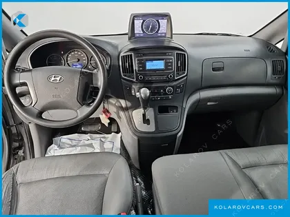 HYUNDAI STAREX 12-SEATER WAGON