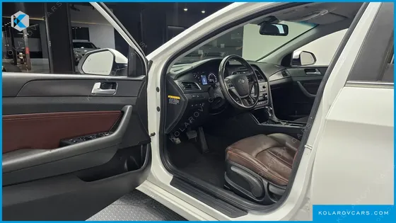 HYUNDAI SONATA 2.0 CARE+