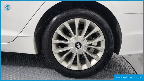 HYUNDAI SONATA 2.0 CARE+