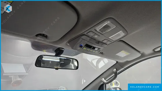 HYUNDAI STAREX 12-SEATER WAGON