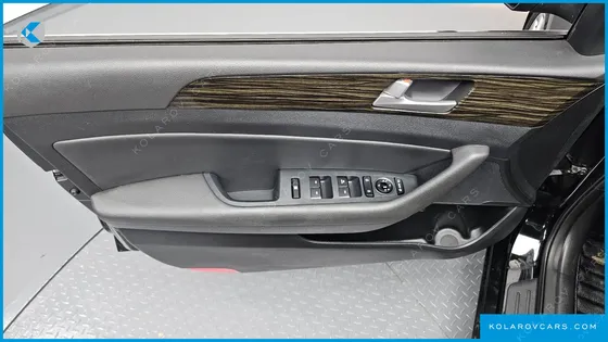 HYUNDAI SONATA 2.0 SMART