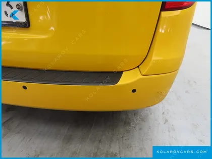HYUNDAI STAREX GUARD CAR OF CHILDREN
