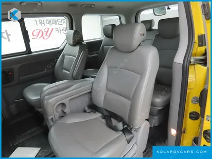HYUNDAI STAREX GUARD CAR OF CHILDREN
