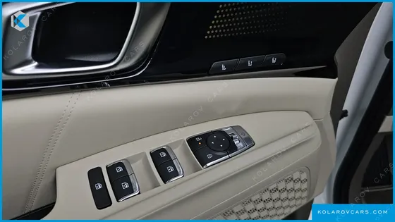 KIA CARNIVAL HEV 7-SEATER X LINE