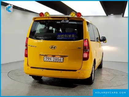 HYUNDAI STAREX GUARD CAR OF CHILDREN