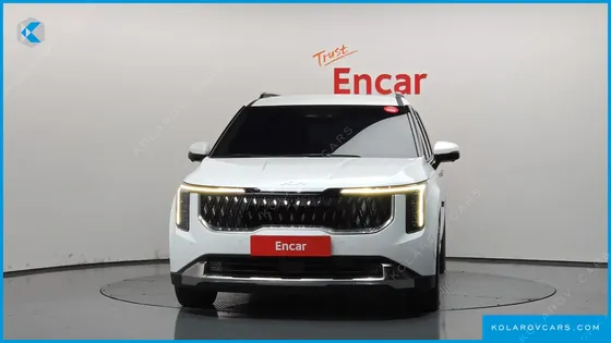 KIA CARNIVAL DIESEL 7-SEATER OUTDOOR