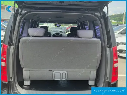 HYUNDAI STAREX 12-SEATER WAGON
