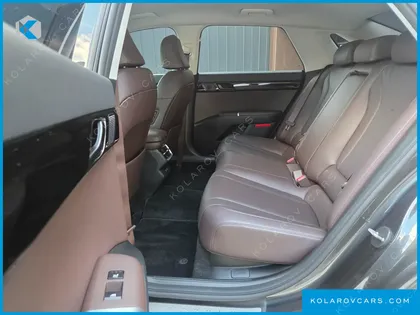 HYUNDAI GRANDEUR 2,5 GASOLINE 2WD