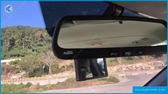 HYUNDAI STAREX 12-SEATER WAGON