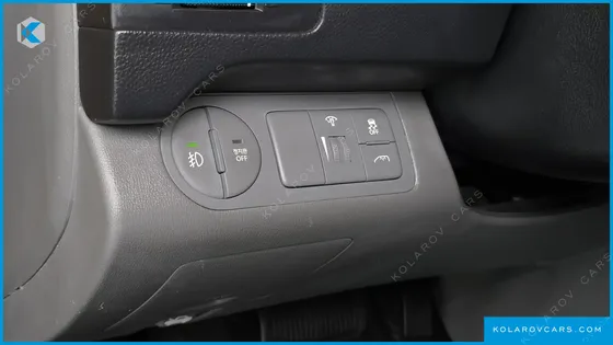 HYUNDAI STAREX GUARD CAR OF CHILDREN