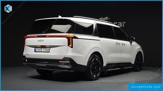 KIA CARNIVAL GASOLINE 9-SEATER SIGNATURE