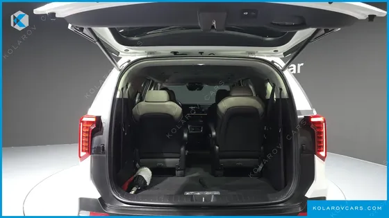 KIA CARNIVAL GASOLINE 9-SEATER SIGNATURE