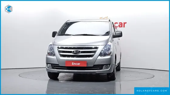 HYUNDAI STAREX 12-SEATER WAGON