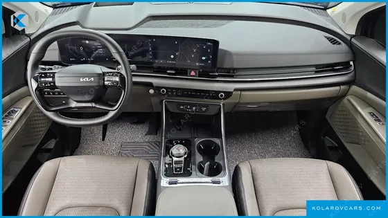 KIA CARNIVAL DIESEL 7-SEATER NOBLESSE