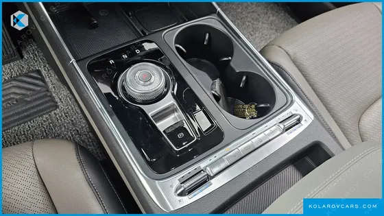 KIA CARNIVAL DIESEL 7-SEATER NOBLESSE