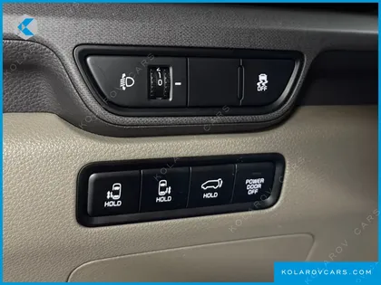 KIA CARNIVAL GASOLINE 9-SEATER HI LIMOUSINE (7-SEATER LIMOUSINE(SPECIAL VEHICLE)