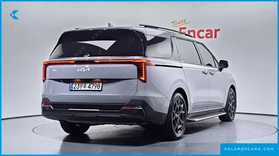 KIA CARNIVAL DIESEL 9-SEATER GRAVITY