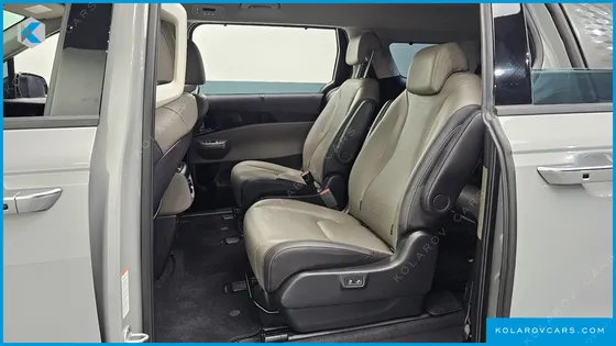 KIA CARNIVAL DIESEL 9-SEATER GRAVITY
