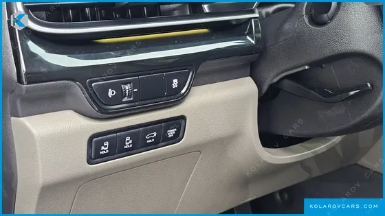 KIA CARNIVAL DIESEL 9-SEATER GRAVITY