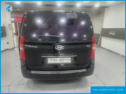 HYUNDAI STAREX 12-SEATER WAGON