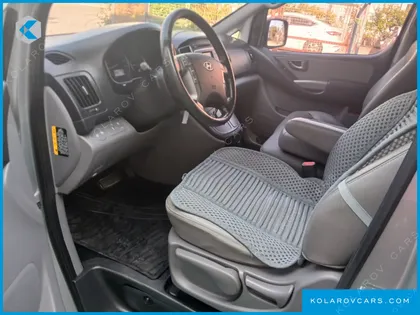HYUNDAI STAREX 12-SEATER WAGON
