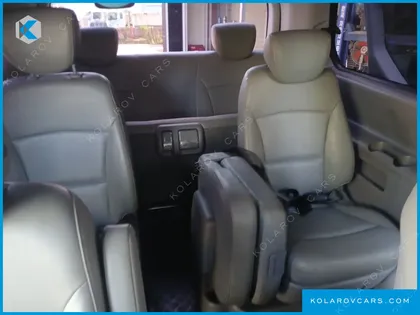 HYUNDAI STAREX 12-SEATER WAGON