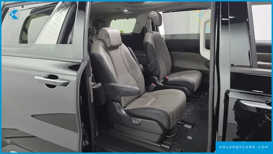 KIA CARNIVAL HEV 9SEATER SIGNATURE