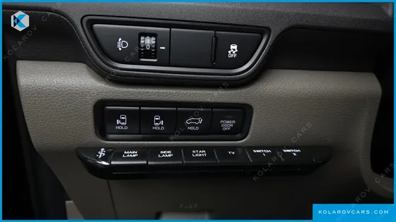 KIA CARNIVAL HEV 9-SEATER HI-LIMOUSINE (SPECIAL VEHICLE)