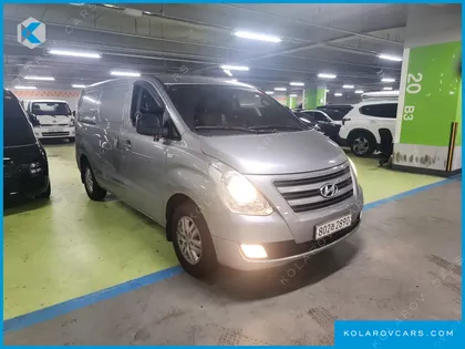HYUNDAI STAREX 3-SEATER LPI VAN