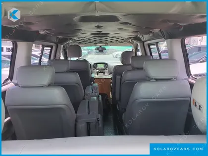 HYUNDAI STAREX 11-SEATER WAGON