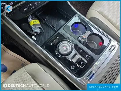 KIA CARNIVAL HEV 9-SEATER HI-LIMOUSINE