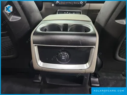 KIA CARNIVAL DIESEL 9-SEATER PRESTIGE