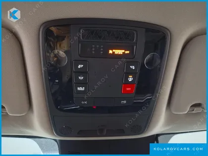 KIA CARNIVAL HEV 9 SEATER PRESTIGE