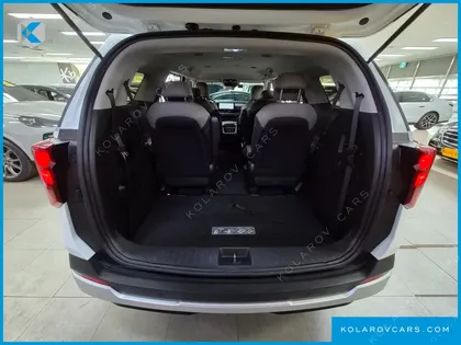 KIA CARNIVAL HEV 9 SEATER PRESTIGE