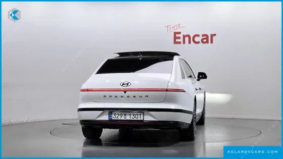 HYUNDAI GRANDEUR CALLIGRAPHY