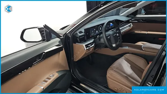 HYUNDAI GRANDEUR PREMIUM