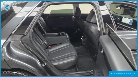 HYUNDAI GRANDEUR PREMIUM